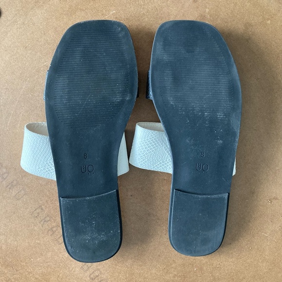 URBAN OUTFITTERS Women’s Size 8 Flat Slide Sandals - Picture 8 of 8